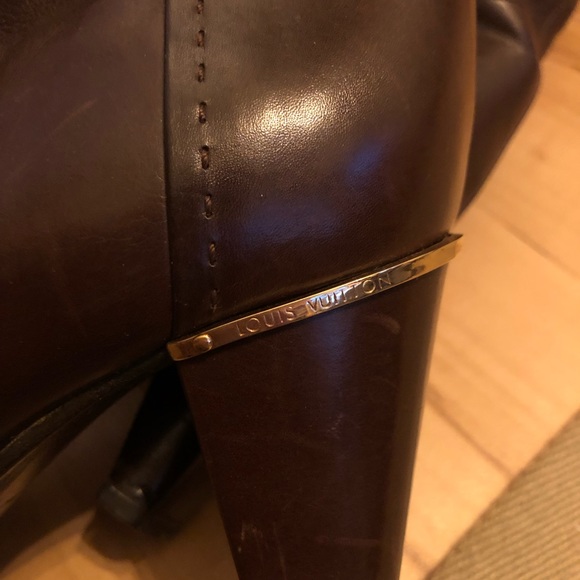 Louis Vuitton Burgundy Boots - Picture 3 of 8